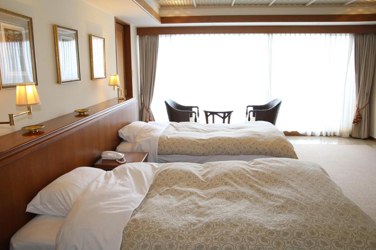 Nishiizu Crystal View Hotel Exterior photo